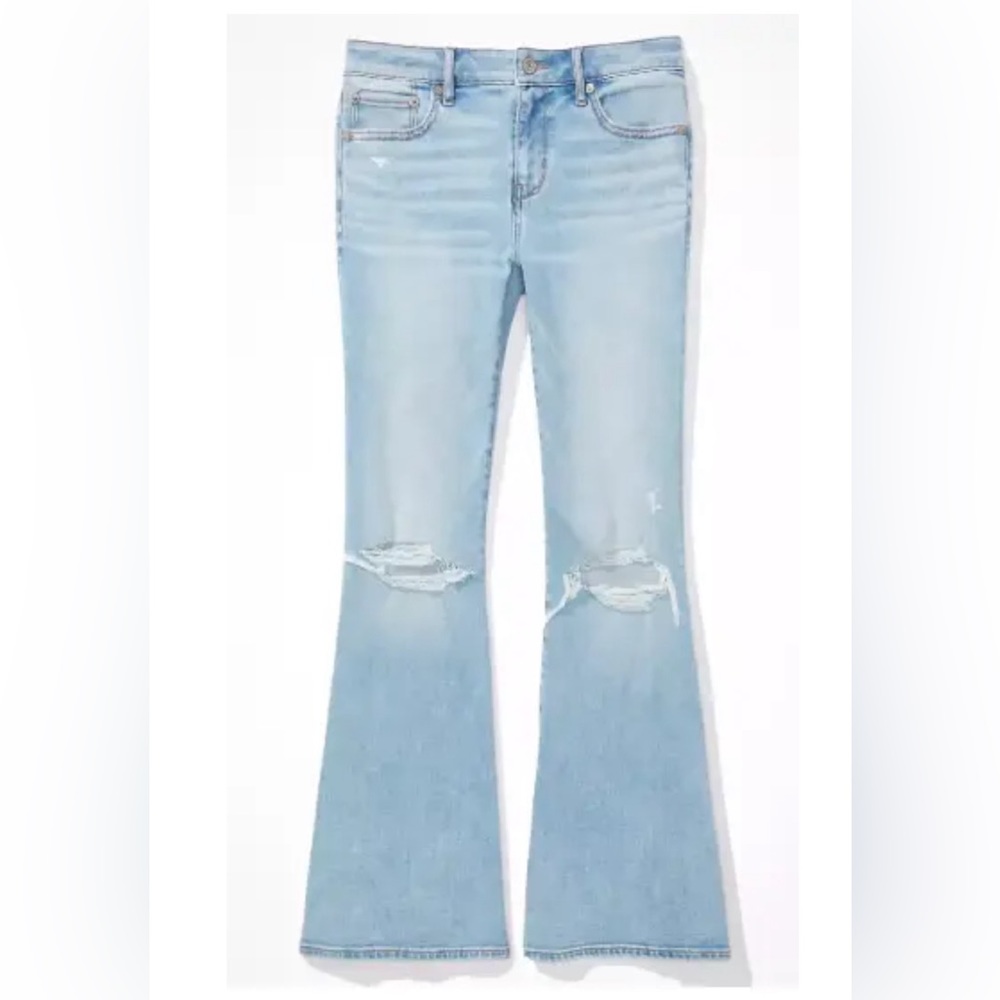 NWOT American Eagle Ne(x)t Level Ripped Low-Rise Flare Jean Women's Size 18